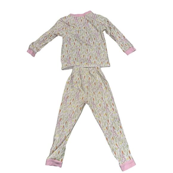 Great Condition Cecil and Lou bunny and carrot pajamas, size 3T - Picture 3 of 5